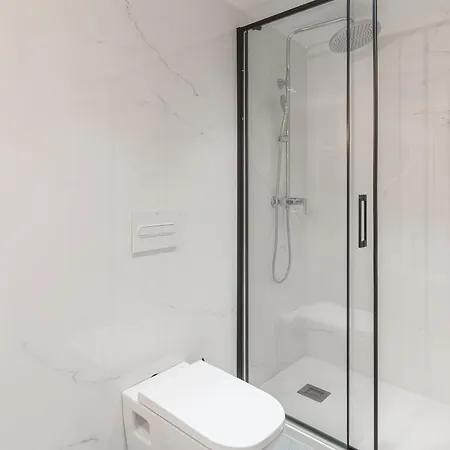 Con Infinity Pool Villa